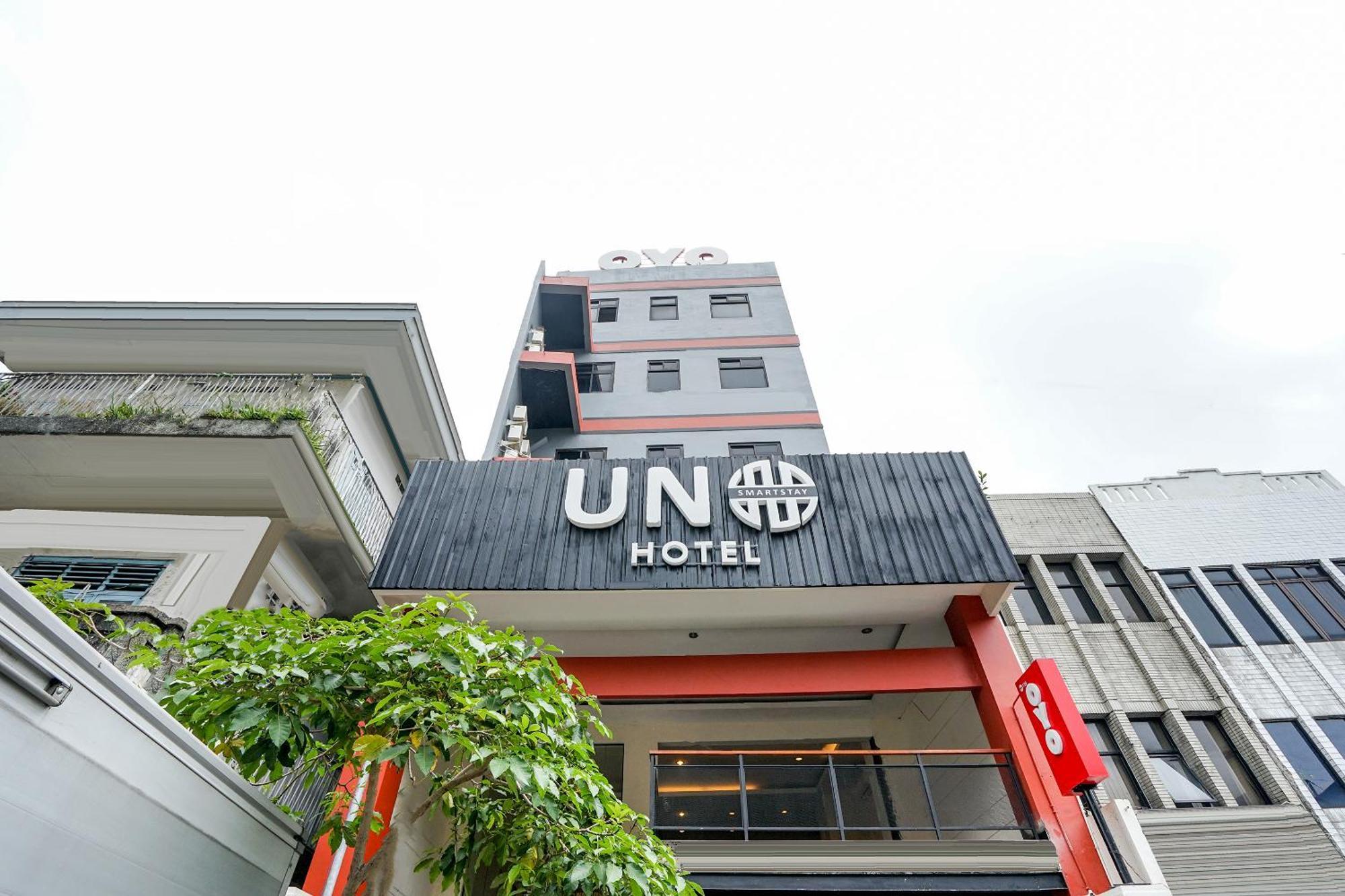 Hotel O Genteng Near Genteng Market Formerly Uno Hotel Surabaia Exterior foto
